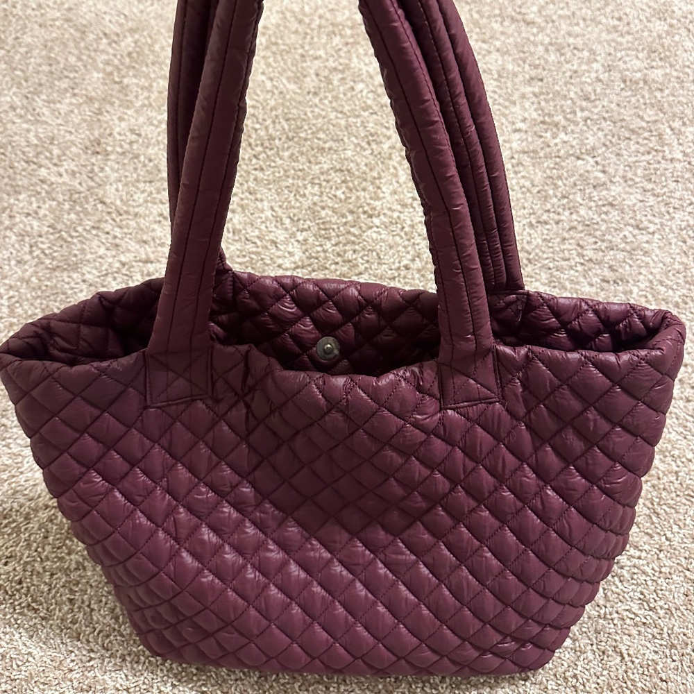 Unbranded Puffer Tote
